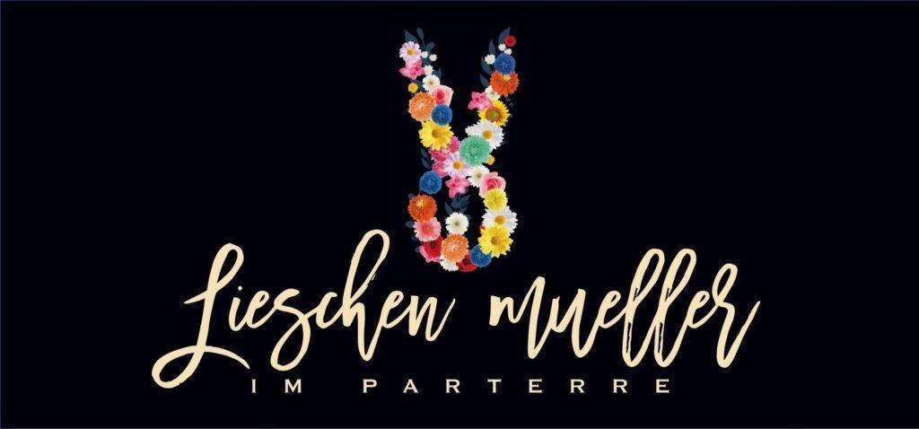 Logo „Lieschen Mueller im Parterre“ auf dunklem Hintergrund, eine charmante Bar als einer der außergewöhnlichen Orte zum Geburtstag feiern in Berlin.